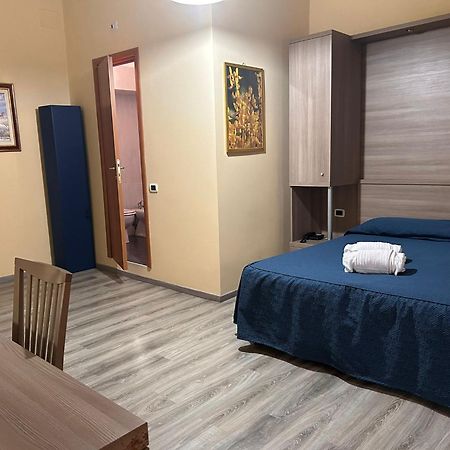רומא Accommodation Corallo מראה חיצוני תמונה
